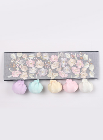 작은꽃자수 돌띠 (회색),돌,유아,아기 돌잔치용 돌띠,한복코디, 전통장식 소품 악세서리